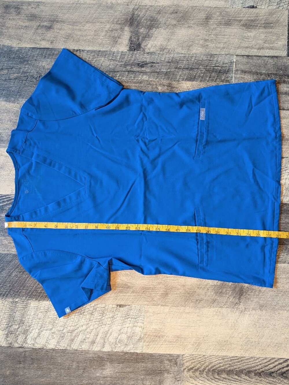 Figs Denim Blue Set Zamora Joggers & Casma Scrub Top Small - Picture 6 of 10